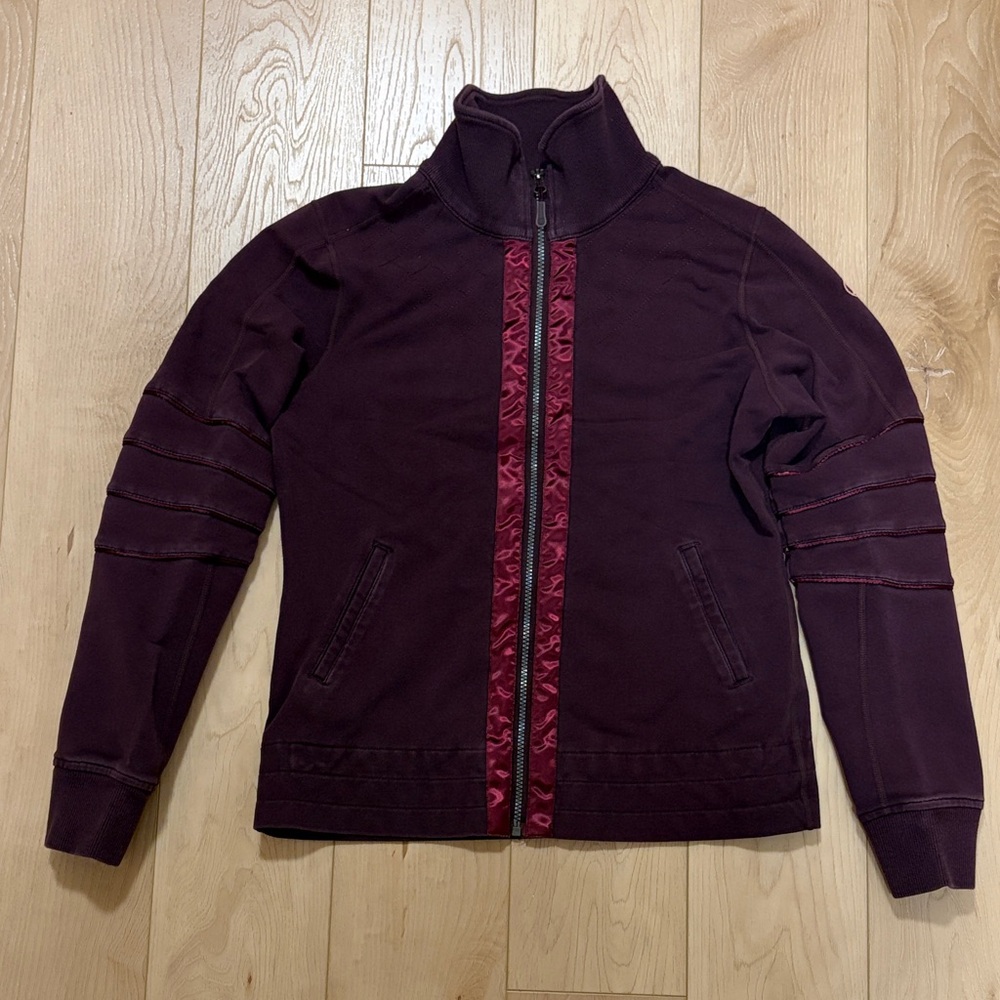 Lululemon Vintage Mogul Zip Front Jacket, Maroon, sz 8